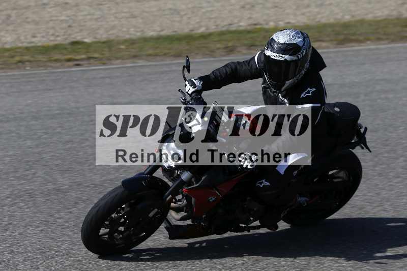 /01 02.04.2026 MAZ ADR/Gruppe gelb Gruppe gruen/57